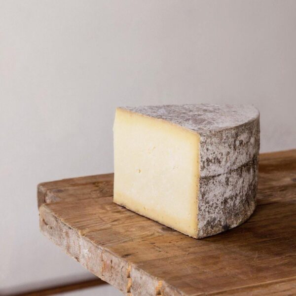 Duckett's Caerphilly cheese