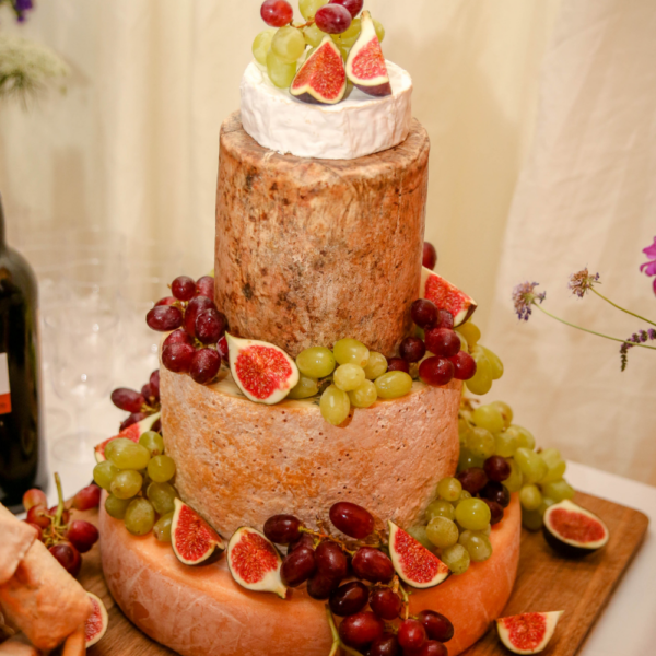 Cheese_Wedding_Cake,_with__fruit